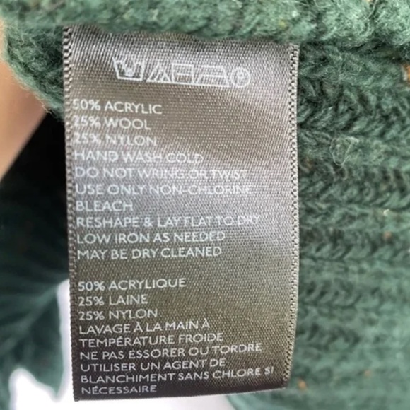 Urban Outfitters Cropped Green Turtleneck Sweater - Picture 7 of 7